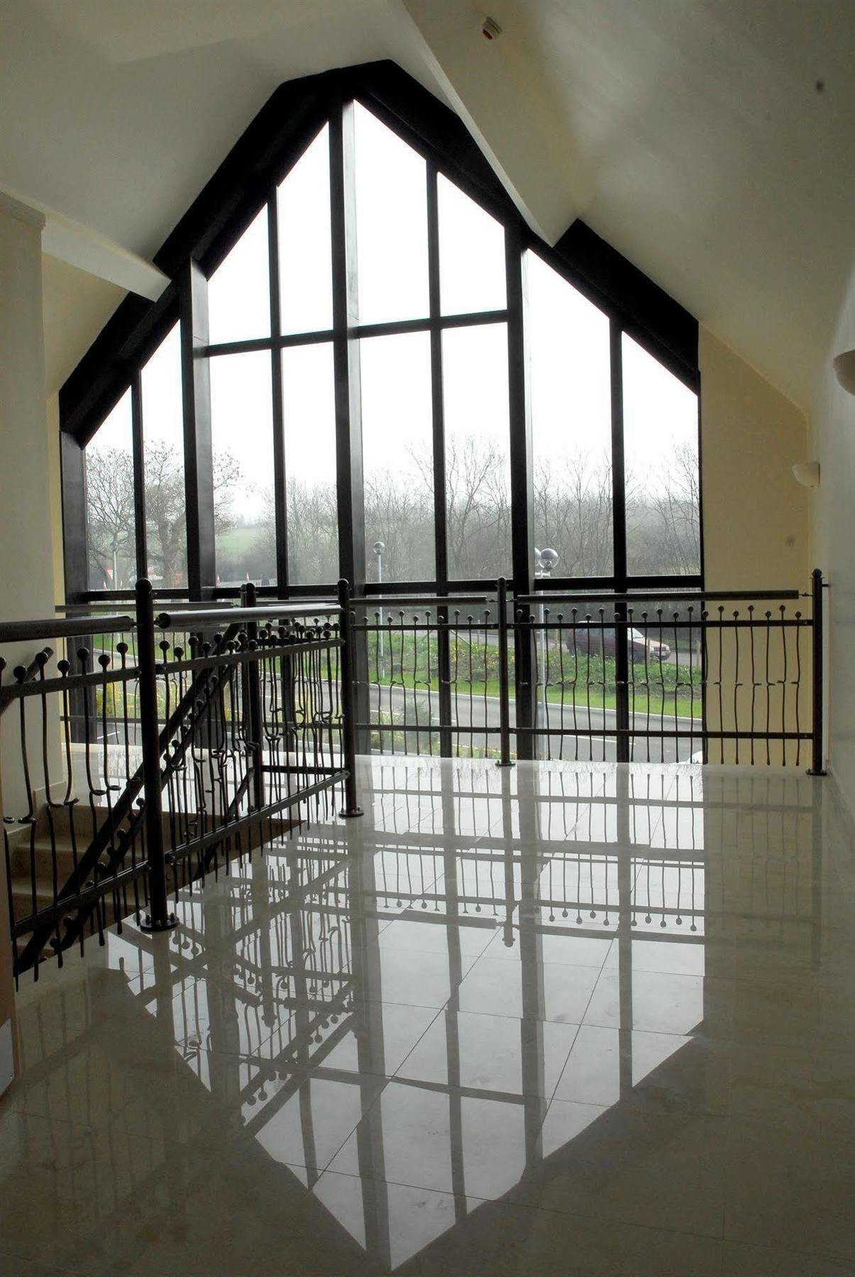 The Sharnbrook Hotel Zewnętrze zdjęcie